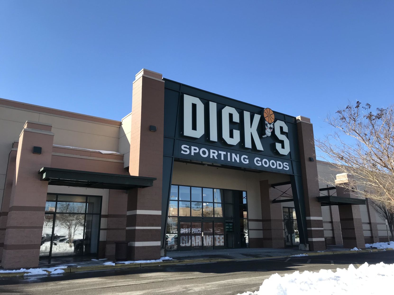 Dick’s Sporting Goods